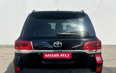 Toyota Land Cruiser 200, 2018 год, 6 300 000 рублей, 6 фотография