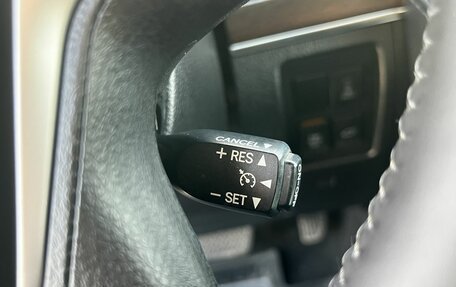 Toyota Land Cruiser 200, 2018 год, 6 300 000 рублей, 18 фотография