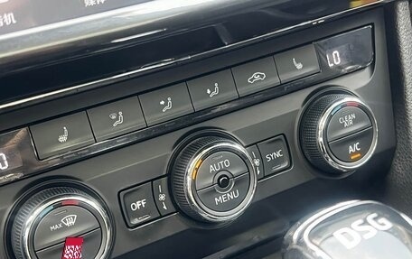 Skoda Superb III рестайлинг, 2020 год, 2 250 000 рублей, 12 фотография