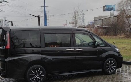 Honda Stepwgn IV, 2016 год, 1 590 000 рублей, 6 фотография