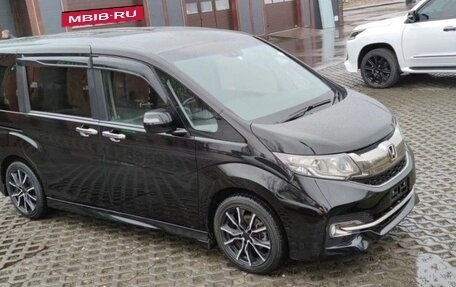 Honda Stepwgn IV, 2016 год, 1 590 000 рублей, 2 фотография