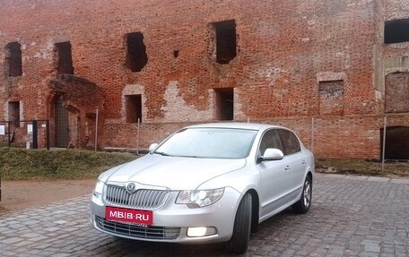 Skoda Superb III рестайлинг, 2008 год, 750 000 рублей, 1 фотография