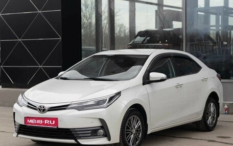 Toyota Corolla, 2018 год, 1 950 000 рублей, 1 фотография