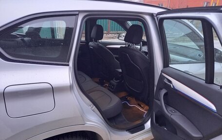 BMW X1, 2018 год, 4 000 000 рублей, 11 фотография