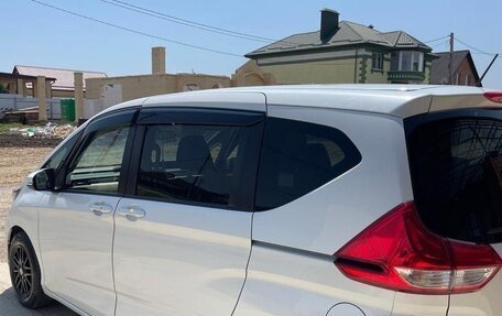 Honda Freed II, 2023 год, 1 600 000 рублей, 4 фотография