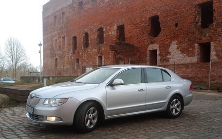 Skoda Superb III рестайлинг, 2008 год, 750 000 рублей, 3 фотография