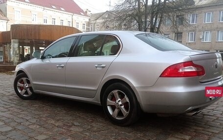 Skoda Superb III рестайлинг, 2008 год, 750 000 рублей, 4 фотография