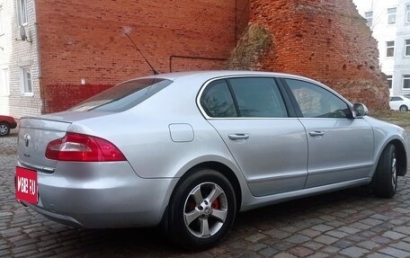 Skoda Superb III рестайлинг, 2008 год, 750 000 рублей, 6 фотография