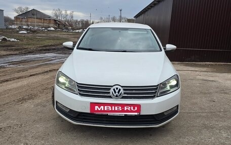 Volkswagen Passat B7, 2014 год, 1 130 000 рублей, 6 фотография