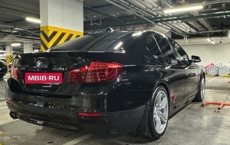 BMW 5 серия, 2014 год, 1 900 000 рублей, 8 фотография