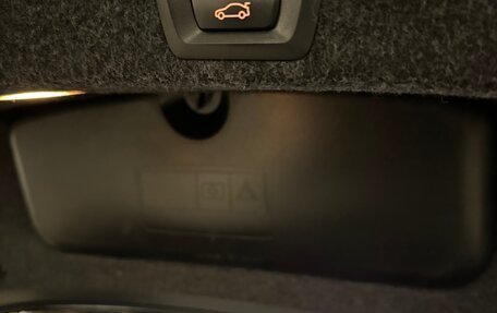 BMW 5 серия, 2014 год, 1 900 000 рублей, 23 фотография