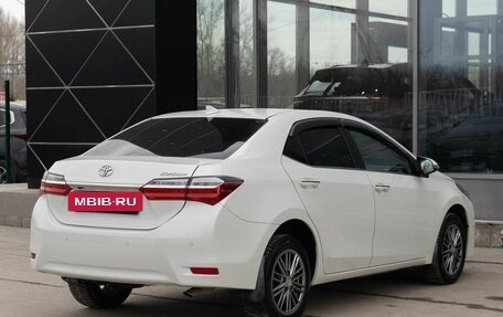 Toyota Corolla, 2018 год, 1 950 000 рублей, 5 фотография