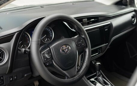 Toyota Corolla, 2018 год, 1 950 000 рублей, 11 фотография