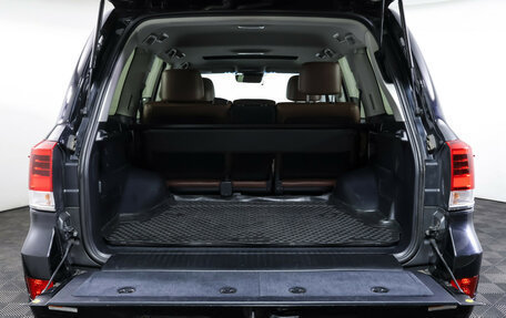 Toyota Land Cruiser 200, 2018 год, 7 200 000 рублей, 9 фотография