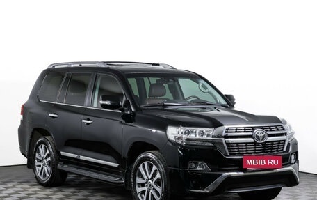 Toyota Land Cruiser 200, 2018 год, 7 200 000 рублей, 3 фотография
