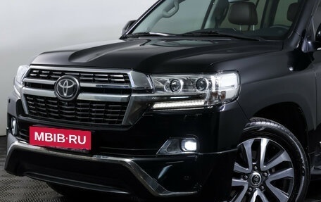 Toyota Land Cruiser 200, 2018 год, 7 200 000 рублей, 24 фотография