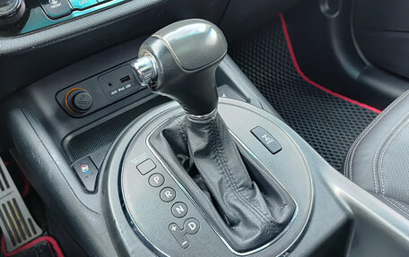 KIA Sportage III, 2011 год, 1 600 000 рублей, 24 фотография