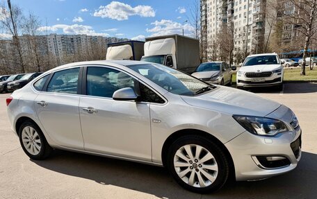 Opel Astra J, 2013 год, 1 045 000 рублей, 1 фотография