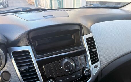 Chevrolet Cruze II, 2011 год, 729 000 рублей, 13 фотография