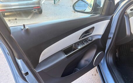 Chevrolet Cruze II, 2011 год, 729 000 рублей, 20 фотография