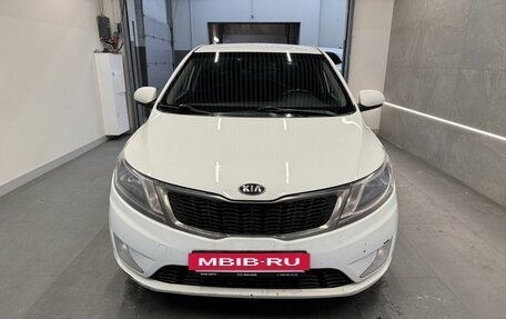 KIA Rio III рестайлинг, 2014 год, 659 000 рублей, 2 фотография