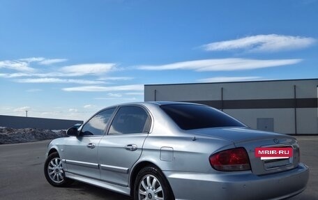 Hyundai Sonata IV рестайлинг, 2006 год, 490 000 рублей, 3 фотография