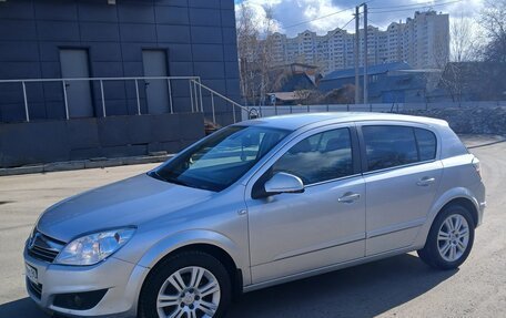 Opel Astra H, 2011 год, 645 000 рублей, 3 фотография
