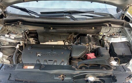 Mitsubishi Outlander III рестайлинг 3, 2014 год, 1 650 000 рублей, 7 фотография