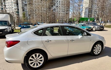Opel Astra J, 2013 год, 1 045 000 рублей, 5 фотография