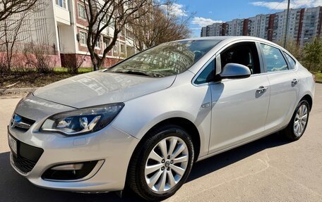 Opel Astra J, 2013 год, 1 045 000 рублей, 9 фотография