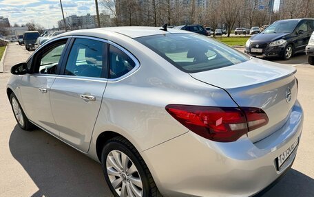 Opel Astra J, 2013 год, 1 045 000 рублей, 11 фотография