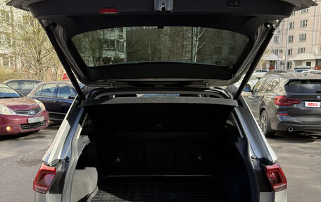 Volkswagen Tiguan II, 2018 год, 2 890 000 рублей, 19 фотография