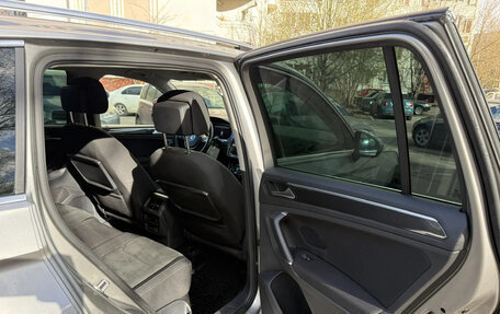 Volkswagen Tiguan II, 2018 год, 2 890 000 рублей, 17 фотография