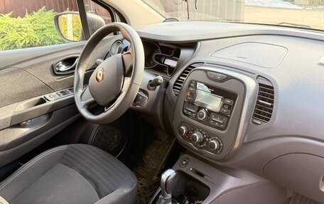 Renault Kaptur I рестайлинг, 2022 год, 1 950 000 рублей, 7 фотография