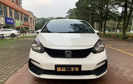 Honda Fit, 2021 год, 1 000 000 рублей, 3 фотография