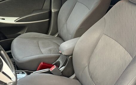 Hyundai Solaris II рестайлинг, 2012 год, 650 000 рублей, 5 фотография