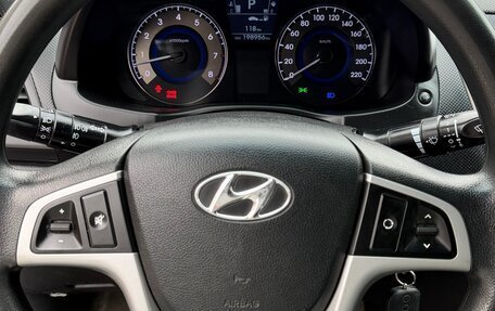 Hyundai Solaris II рестайлинг, 2012 год, 650 000 рублей, 7 фотография