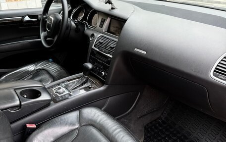 Audi Q7, 2006 год, 1 290 000 рублей, 13 фотография