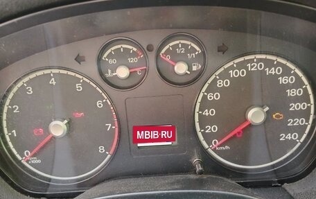 Ford Focus II рестайлинг, 2005 год, 290 000 рублей, 6 фотография