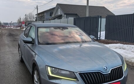 Skoda Superb III рестайлинг, 2015 год, 1 430 000 рублей, 2 фотография