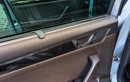 Skoda Superb III рестайлинг, 2015 год, 1 430 000 рублей, 10 фотография