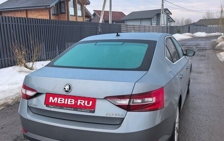 Skoda Superb III рестайлинг, 2015 год, 1 430 000 рублей, 4 фотография