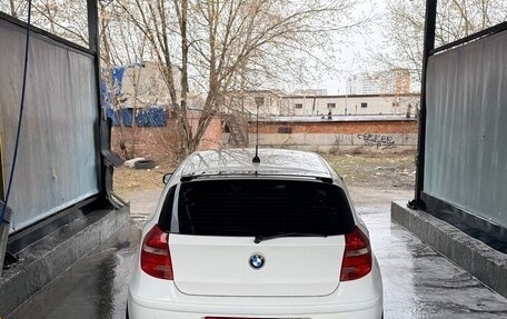 BMW 1 серия, 2010 год, 650 000 рублей, 26 фотография