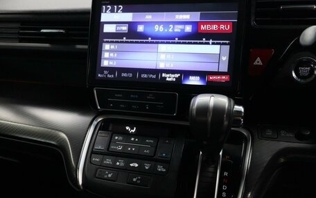 Honda Stepwgn IV, 2018 год, 2 785 000 рублей, 23 фотография