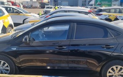 Hyundai Solaris II рестайлинг, 2017 год, 650 000 рублей, 1 фотография