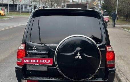 Mitsubishi Pajero III рестайлинг, 2005 год, 1 199 990 рублей, 14 фотография