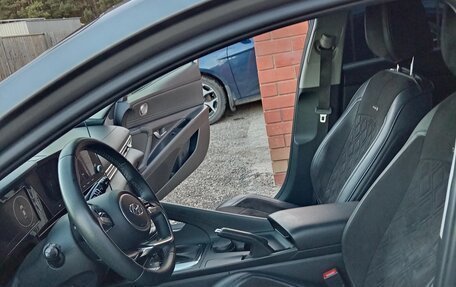 Hyundai Elantra, 2022 год, 1 970 000 рублей, 14 фотография