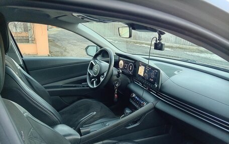 Hyundai Elantra, 2022 год, 1 970 000 рублей, 11 фотография