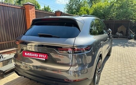 Porsche Cayenne III, 2020 год, 10 900 000 рублей, 3 фотография