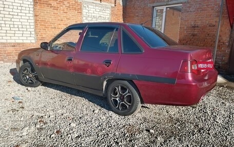 Daewoo Nexia I рестайлинг, 2010 год, 110 000 рублей, 7 фотография